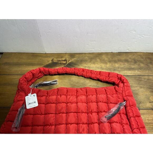 Free People Movement Quilted Carryall Bag Purse in Chef’s Kiss Red NWT - Picture 5 of 13